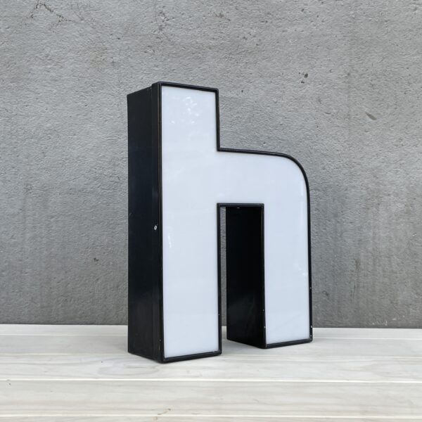 Buchstabe h – weiss/schwarz – Bild 2